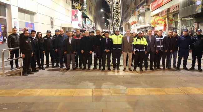 İskenderun'da polisler yeni yıla iş başında girdi