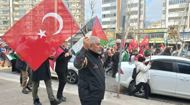 Kahramanmaraş'ta şehitler ve Gazze için yürüyüş