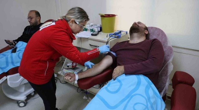Kızılay'a geçen sene 2 milyon 700 bin ünite kan bağışlandı