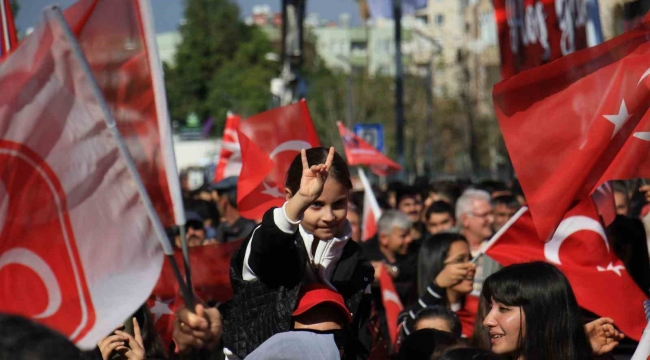 MHP Lideri Bahçeli: "DEM'lenmiş CHP, terörle mücadeleye şaşı bakmaktadır"