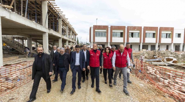 Seçer, lojistik merkezi çalışmalarını yerinde inceledi