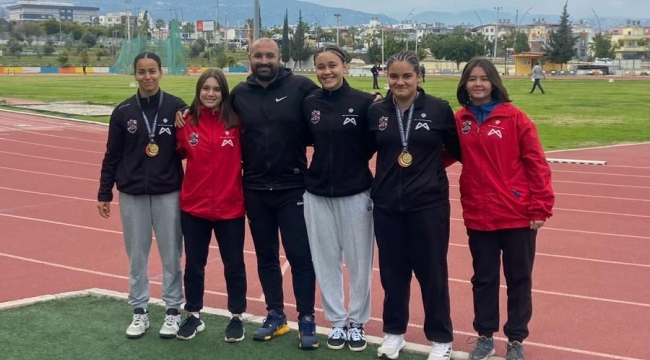 'Kır Çiçekleri', Seyfi Alanya Atmalar Şampiyonası'nda 2 dalda Türkiye birinciliği elde etti