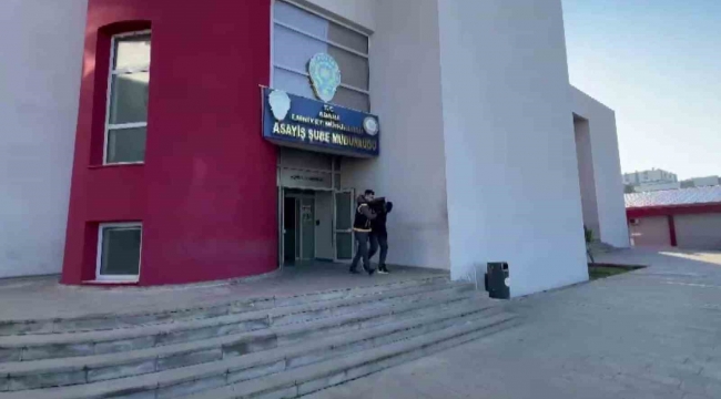 Adana'da motosiklet hırsızı polisten kaçamadı