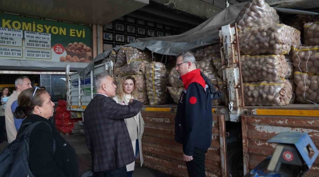 Adana'da patates ve soğana sıkı denetim