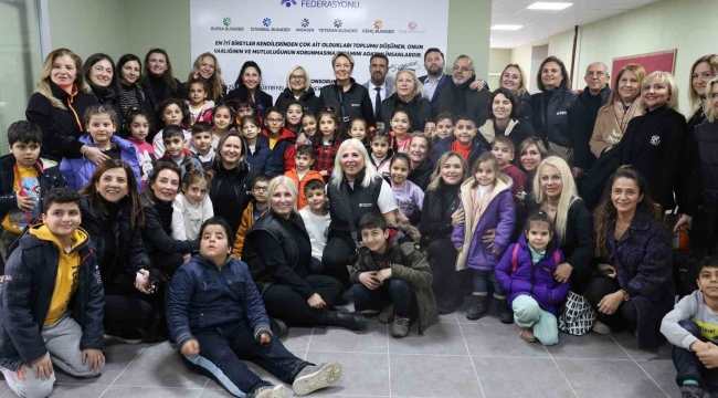 BUSADER, depremde yıkılan okulu yeniden inşa ederek çocuklara armağan etti