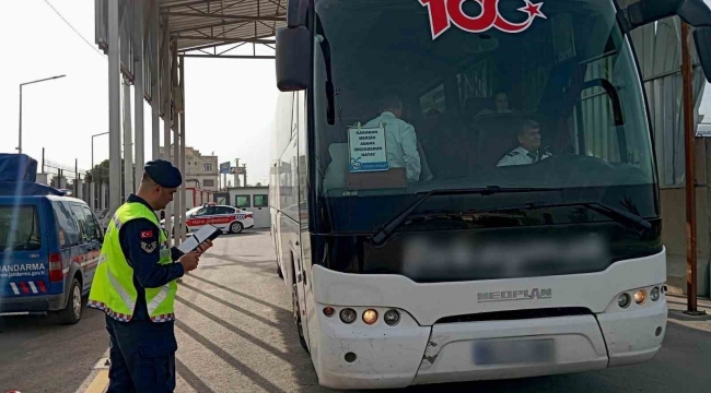 Mersin'de kazalara karşı servis ve otobüslere sıkı denetim