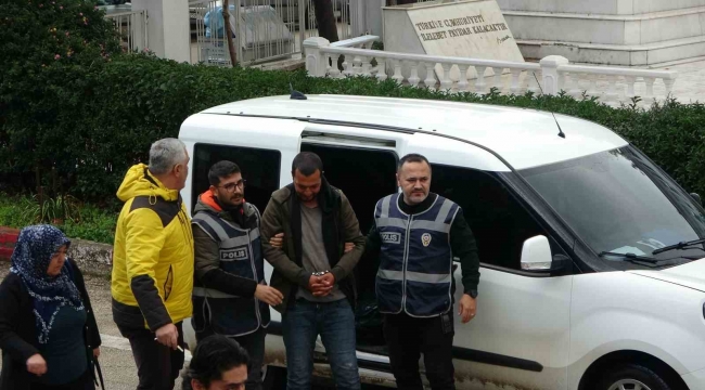 Adana'da iki hükümlü yakalandı