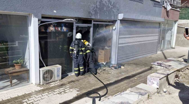 Antakya'da bir iş yerinde yangın çıktı