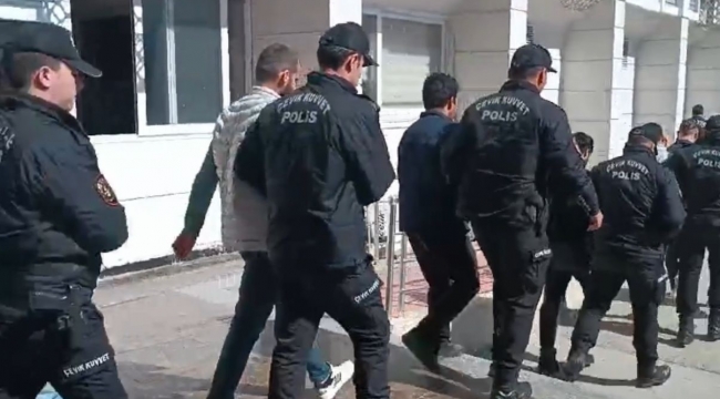 Mersin'de aranan şahıslara şafak operasyonu: 88 kişi yakalandı