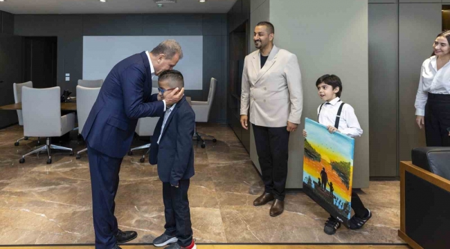 Başkan Seçer'den çocuklara park müjdesi: "Sizlere Müftü Deresi Yaşam Vadisi yapacağız"