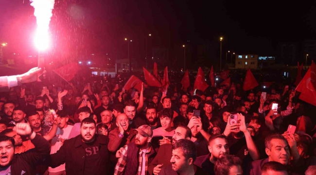 Cumhur İttifakı Hatay Büyükşehir Belediye Başkan Adayı Öntürk'den zafer konuşması