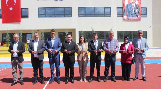 Enerjisa Atatürk İlkokulu Hatay'da açıldı