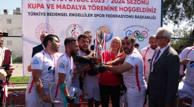 Mersin takımı Ampute Futbol Ligi'nde şampiyon olarak Süper Lig'e çıktı