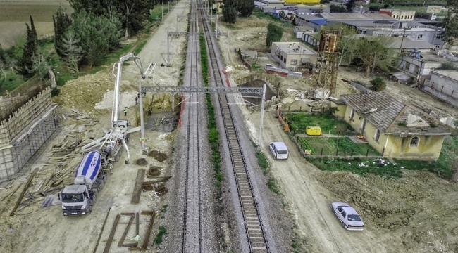 Mersin-Yenice tren seferlerine 2 sene inşaat molası