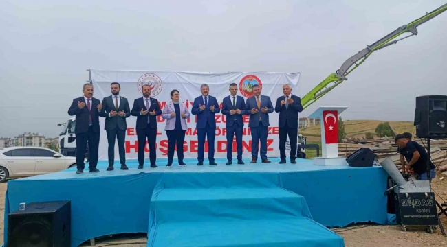 Osmaniye'de Huzurevi Yaşlı Bakım ve Rehabilitasyon Merkezi'nin temeli atıldı