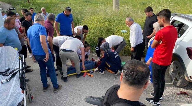 Osmaniye'de otomobil ile motosiklet çarpıştı: 3 yaralı