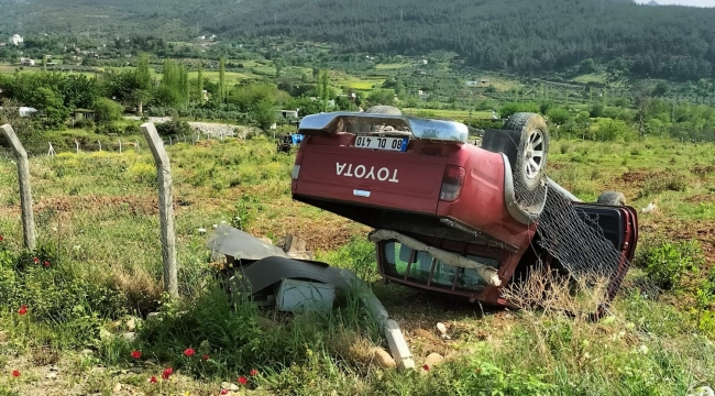 Osmaniye'de pikap takla attı: 1 yaralı