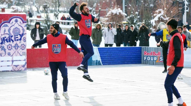 Red Bull Four 2 Score elemeleri Adana'da başlıyor