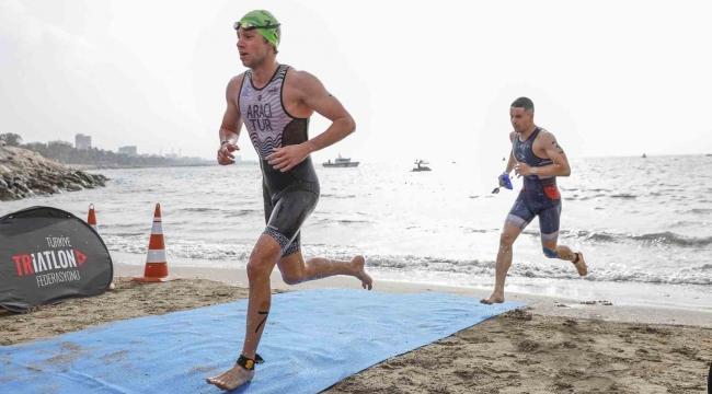 Türkiye Triatlon Elitler Türkiye Şampiyonası Sprint Mesafe Yarışı yapıldı