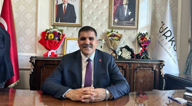 Türkoğlu Belediyesi'nde devri teslim yeni başkan göreve başladı